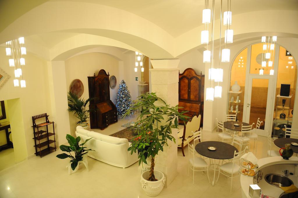 Albergo Le Dodici Lune Montecorvino Rovella ภายนอก รูปภาพ
