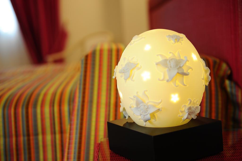 Albergo Le Dodici Lune Montecorvino Rovella ภายนอก รูปภาพ