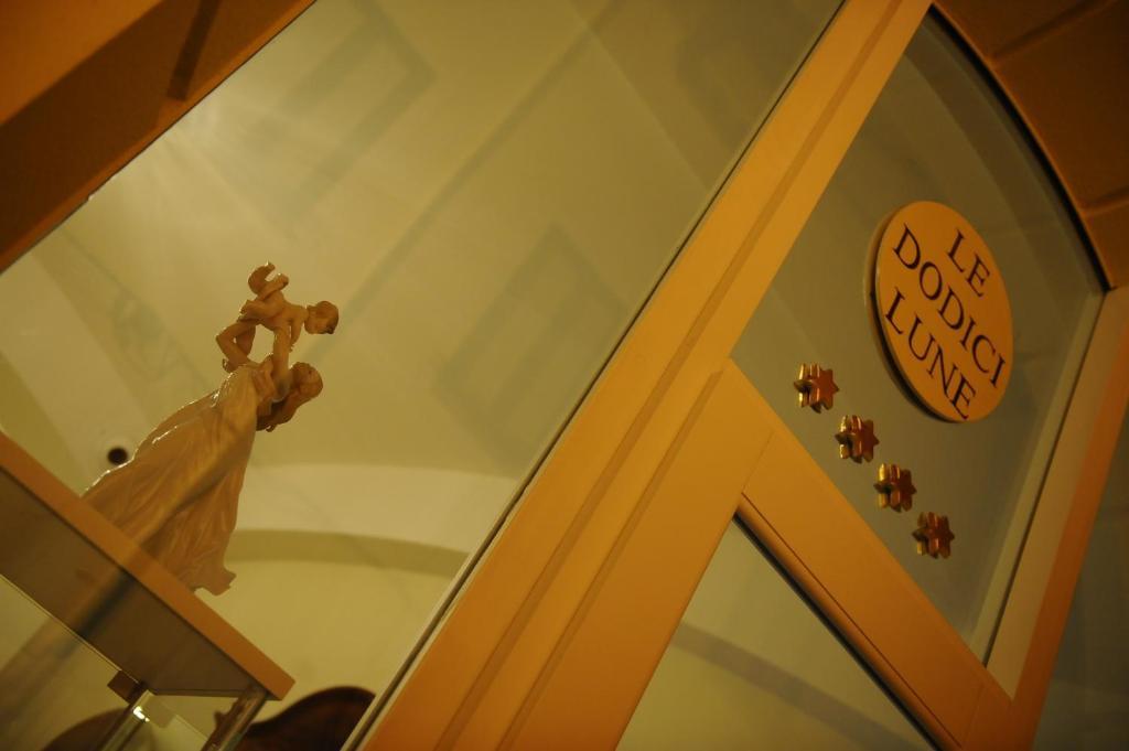 Albergo Le Dodici Lune Montecorvino Rovella ภายนอก รูปภาพ